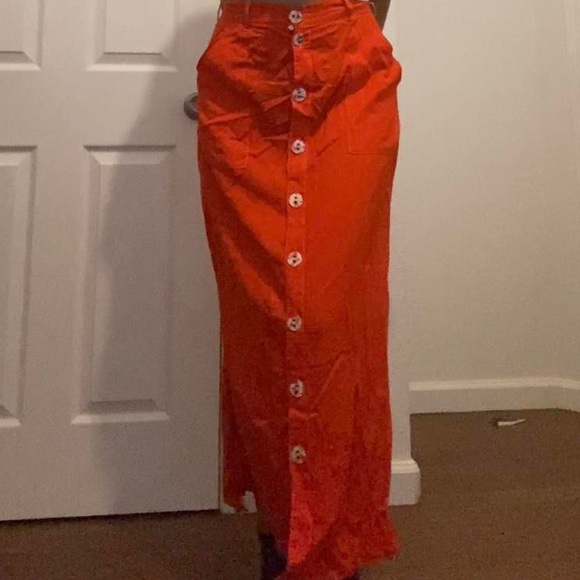 6.Orange Button Up Maxi Skirt With Slits Urban Outfitters - Picture 2 of 4